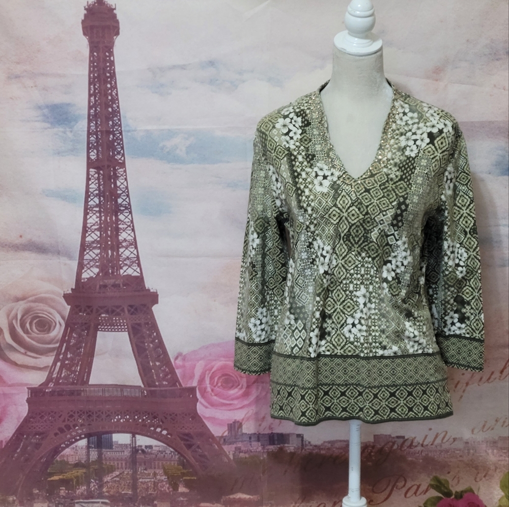 Ruby Rd. Floral top